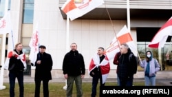 In honor of Belarusian Freedom Day, a white-red-white flag was raised on the building of the Lithuanian Seimas in Vilnius on March 25.
