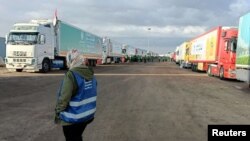 Kamioni sa humanitarnom pomoći na prelazu Rafah, 17. oktobra