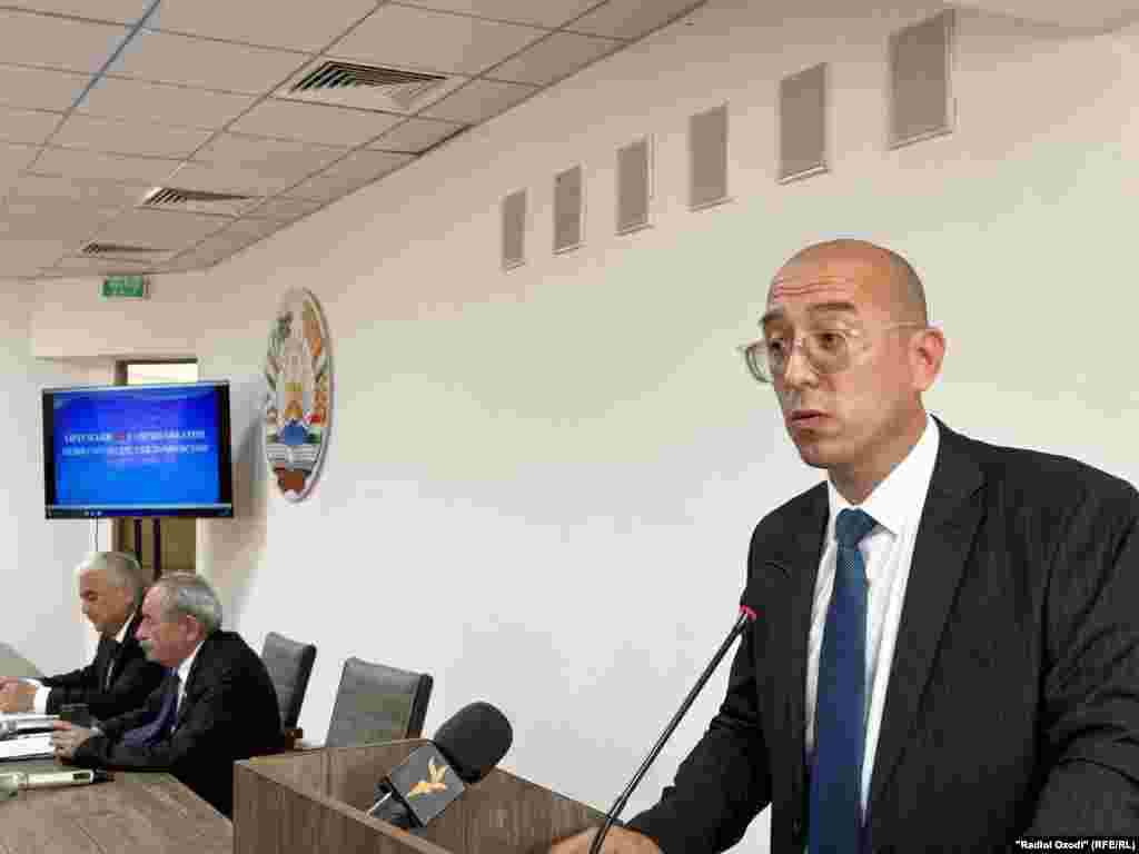 Ғулом Ҳалимов раиси нави Ҳизби сотсиалистии Тоҷикистон интихоб шуд 