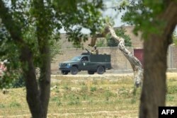 له بنو شمالي وزیرستان ته د پاکستان د پوځ یو ګاډی روان دی: انځور له ارشیفه