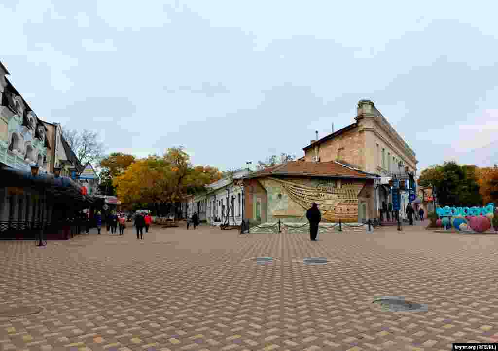 Після початку військового вторгнення Росії в Україну в Криму оголосили «жовтий рівень терористичної небезпеки»