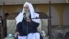 مولوی عبدالحمید می‌گوید واقعیت این است که مشکلات مردم با زندانی کردن و سرکوب حل نمی‌شود