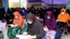 په خوست کې نجونه د کانکور ازموینو پرمهال - د ۲۰۲۲ز کال د اپرېل ۲۰مې انځور. 