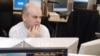 Russia -- trade, market, trader, stock, monitor, crisis, clerk, bank, 28Apr2008 