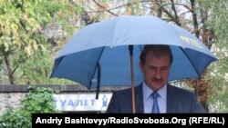 За словами експертів, саме влітку Олександр Попов має найбільші шанси на перемогу на мера Києва, і це знають у Партії регіонів