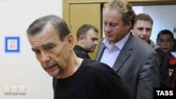 Lev Ponomarev la un tribunal din Moscova