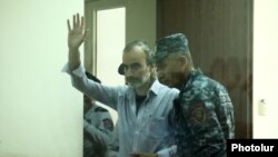Armenia -- Zhirayr Sefilian, a radical opposition leader, in court. 26May, 2017