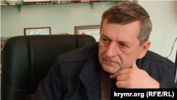 Akhtem Chiygoz is a deputy chairman of the Mejlis, which has been banned as an "extremist" organization by court officials in Crimea and by Russia's Supreme Court.