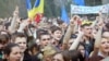 Кишиневдогу ачуулуу жаштар демонтрацияга чыкты, 7-апрел, 2009-жыл.