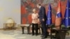 Predsednica EVropske komisije Ursula fon der Lajen sa predsedniom Srbije Aleksandrom Vučićem u Beogradu, 25. oktobra 2024.