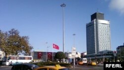 Թաքսիմի հրապարակը Ստամբուլում, արխիվ