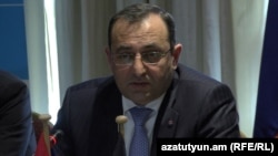 Էկոնոմիկայի նախարար Արծվիկ Մինասյանը, արխիվ: