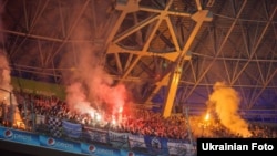 Украинанын футбол чемпионаты учурдан бир көрүнүш. "Шахтер"(Донецк) -"Динамо" (Киев) 3:1, Киев, 4-август 2013