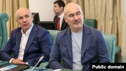 Айрат (с) һәм Радик Шәймиевләр