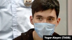Ilnaz Galyaviyev attends a court hearing in Kazan in May 2021.