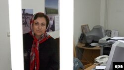 Širin Ebadi u prostorijama svoje organizacije