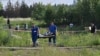 Trupul lui Starovoit a fost descoperit la câteva ore într-o suburbie a Moscovei, la câteva ore după ce Kremlinul a anunțat demiterea sa din funcția de ministru al transporturilor.