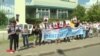 Пикет в столице и имам, или Об «ободранной кошке»