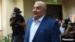 Armenia - Yuri Khachaturov arrives at the Special Investigative Service headquarters in Yerevan, 26 July 2018