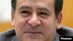 Լևոն Յոլյան