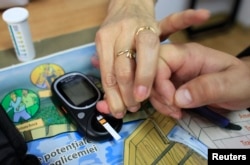 One diabetic told RFE/RL that the Saratov organization helped him control his lifestyle. (file photo)