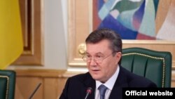 «Рада регіонів – це майданчик, де Президент перед телекамерами демонструє, що він управляє» – політолог