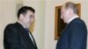President Niyazov (left) with Russian President Vladimir Putin in Moscow on 23 January